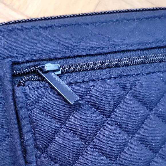 VERA BRADLEY/TURNLOCK WALLET/NAVY - Picture 5 of 11